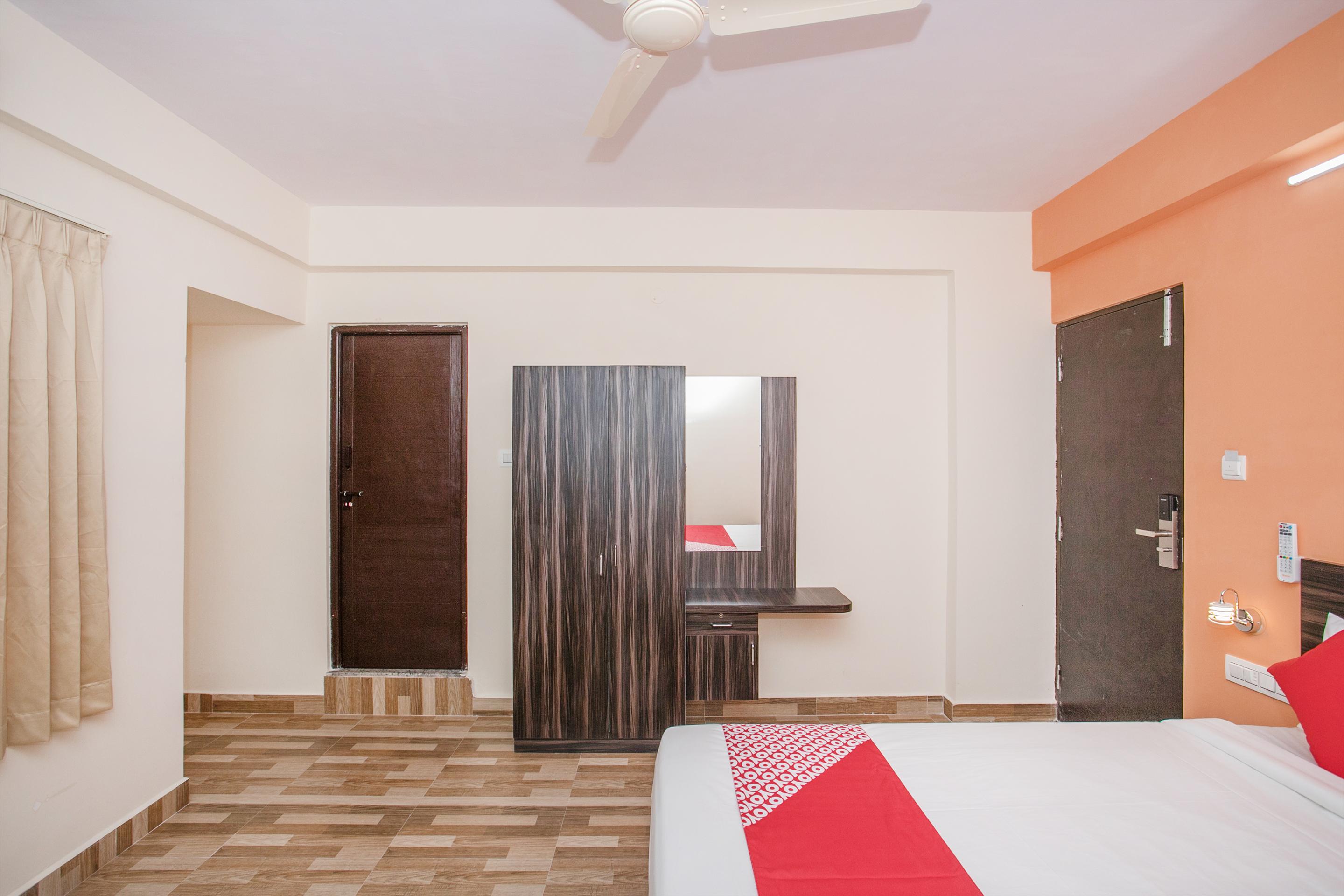 Oyo Hotel Pmr Near Ascendas Park Square Mall Bangalore Dış mekan fotoğraf