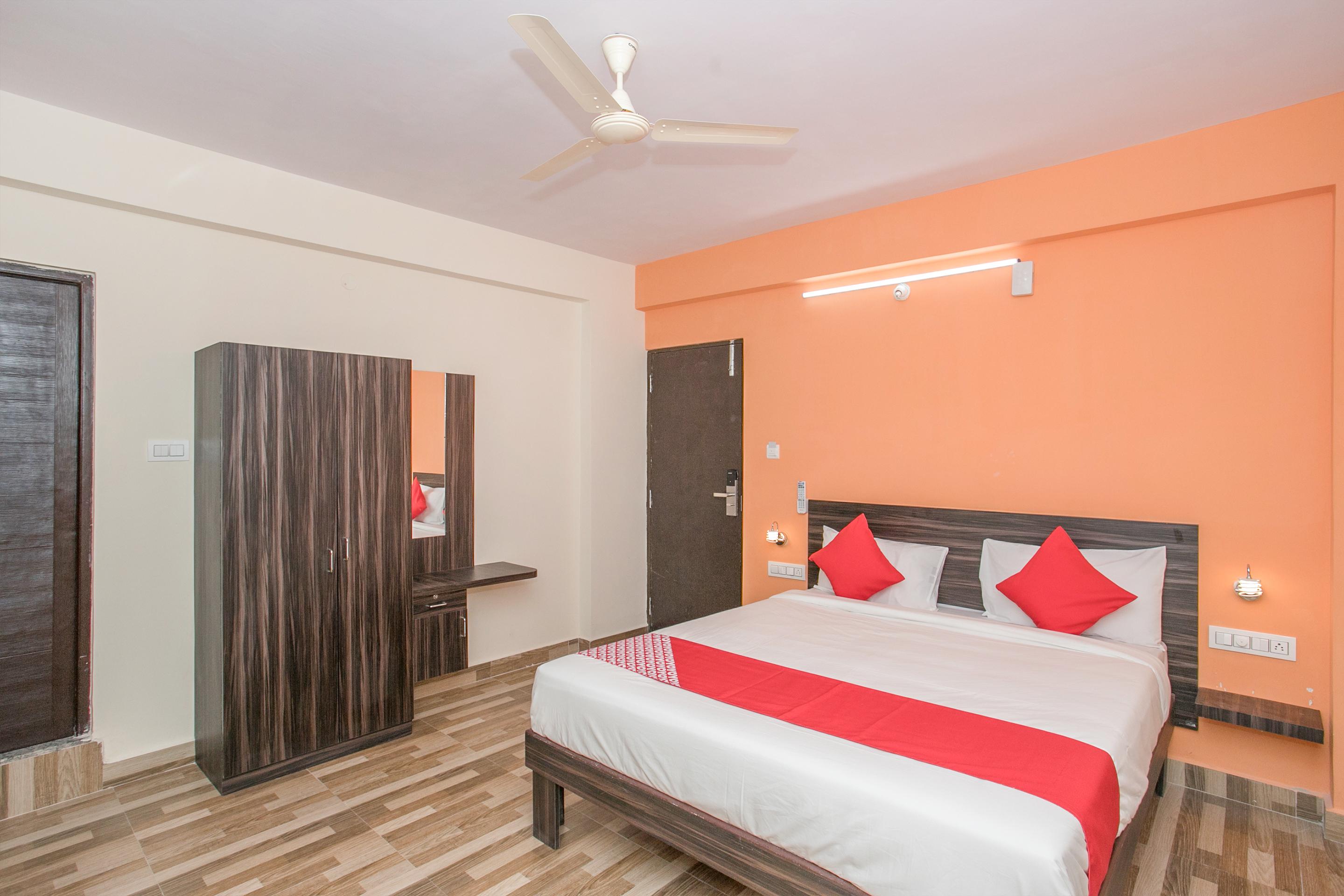 Oyo Hotel Pmr Near Ascendas Park Square Mall Bangalore Dış mekan fotoğraf