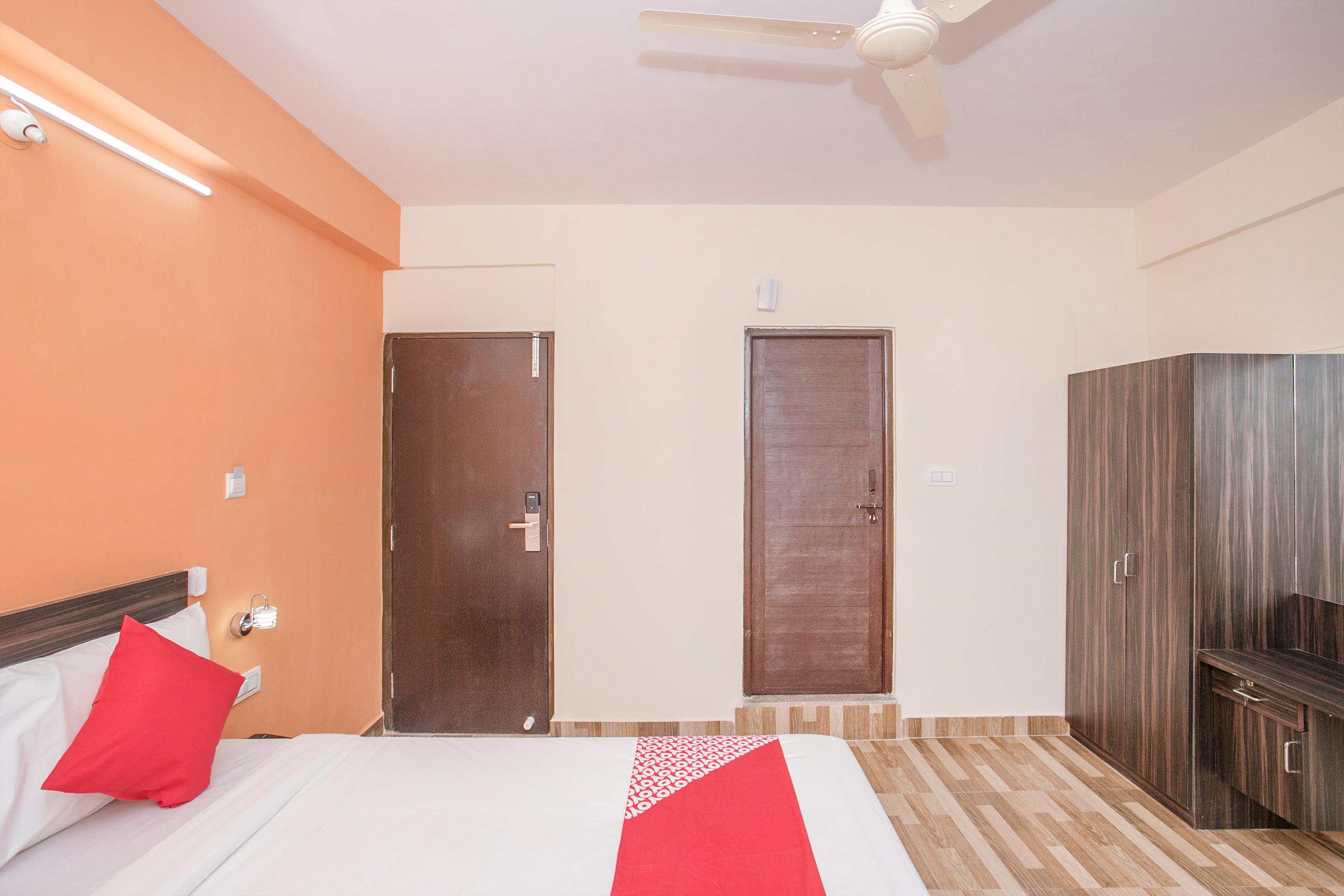 Oyo Hotel Pmr Near Ascendas Park Square Mall Bangalore Dış mekan fotoğraf