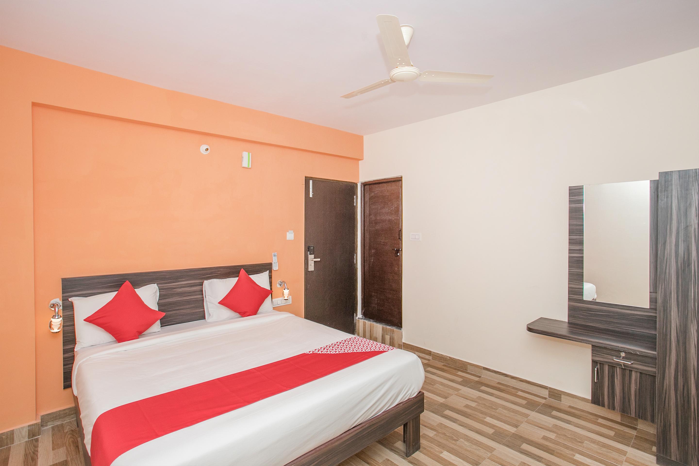 Oyo Hotel Pmr Near Ascendas Park Square Mall Bangalore Dış mekan fotoğraf