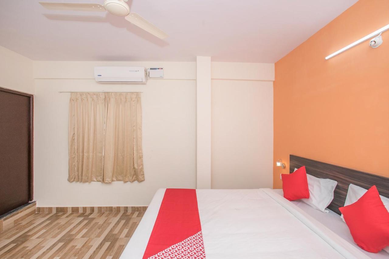 Oyo Hotel Pmr Near Ascendas Park Square Mall Bangalore Dış mekan fotoğraf